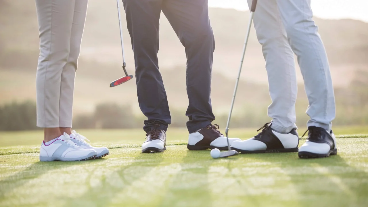 5 Best Waterproof Golf Shoes